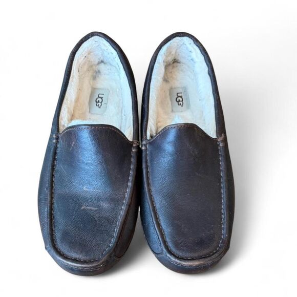 UGG Men’s Ascot Brown Leather Sheepskin Lined Slippers Moc Toe Loafers. Size 11 main image 5
